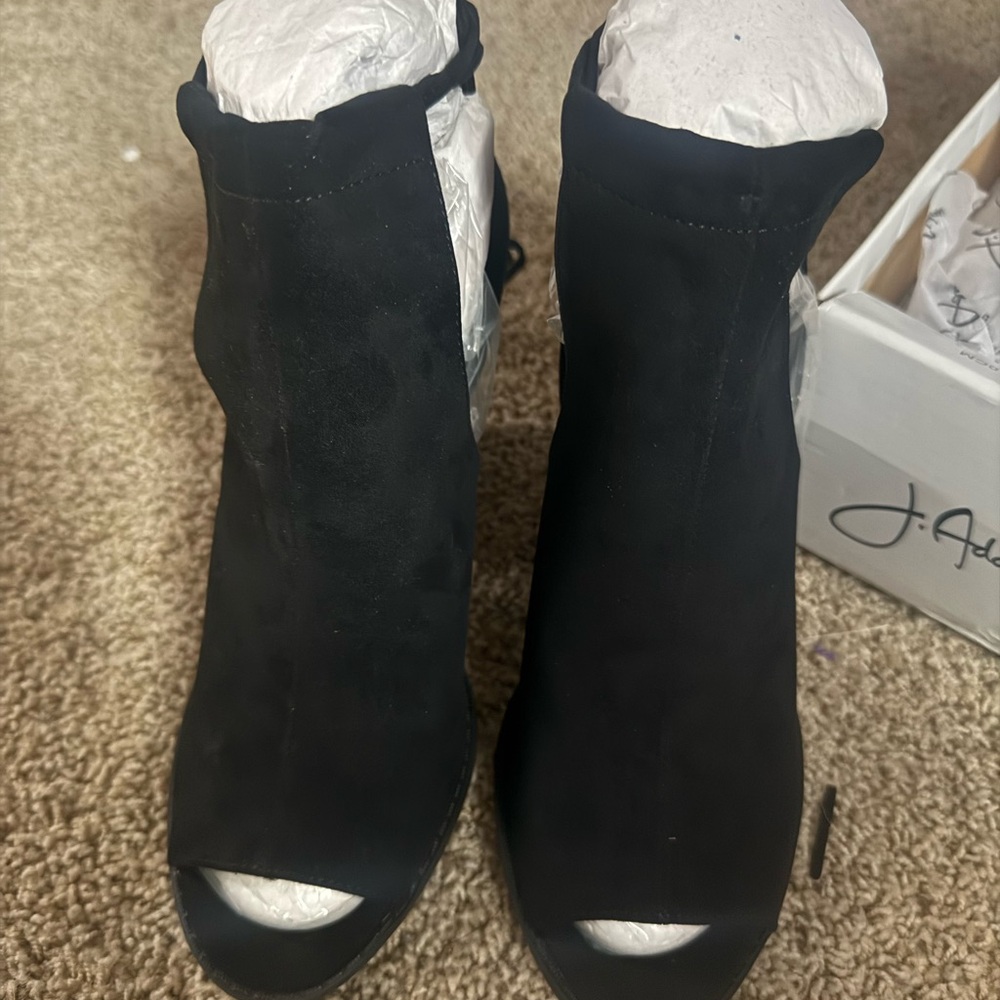 J Adams Women's Elegant Black Ankle Booties
